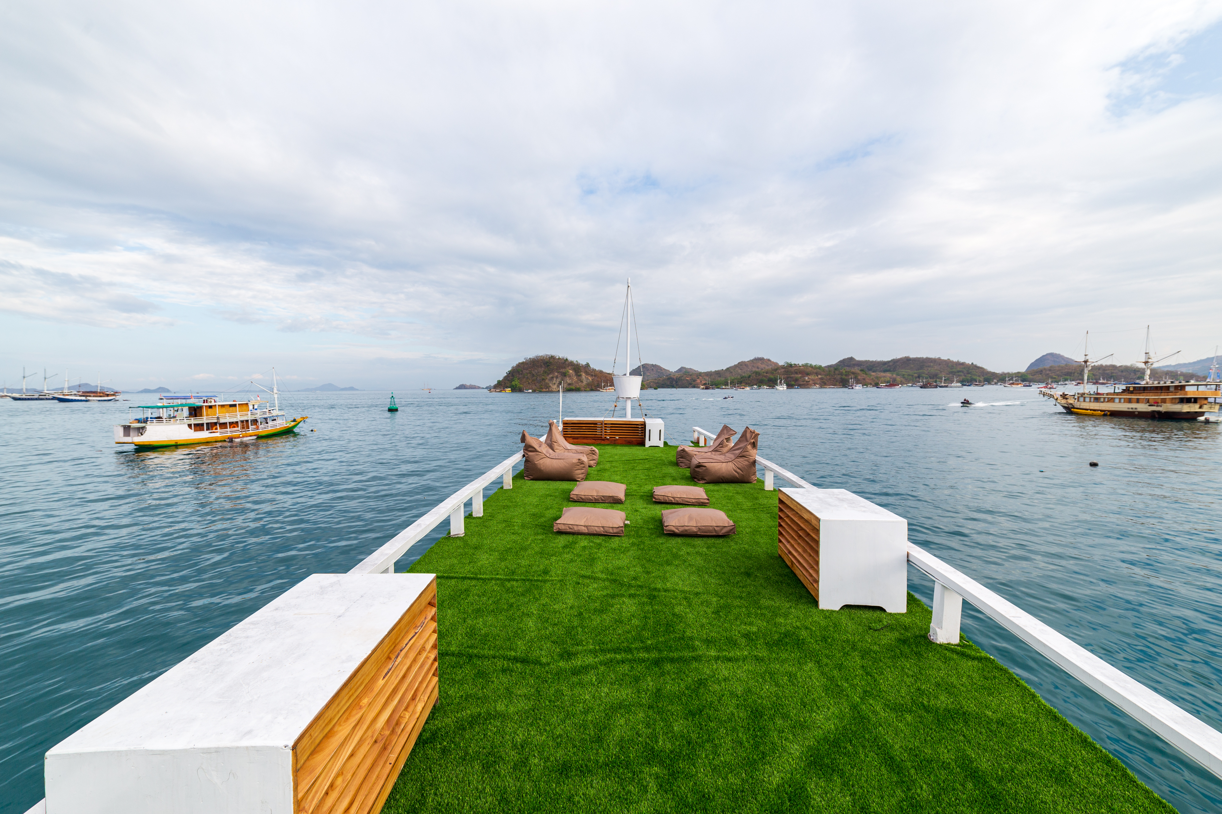 Sundeck with beanbags