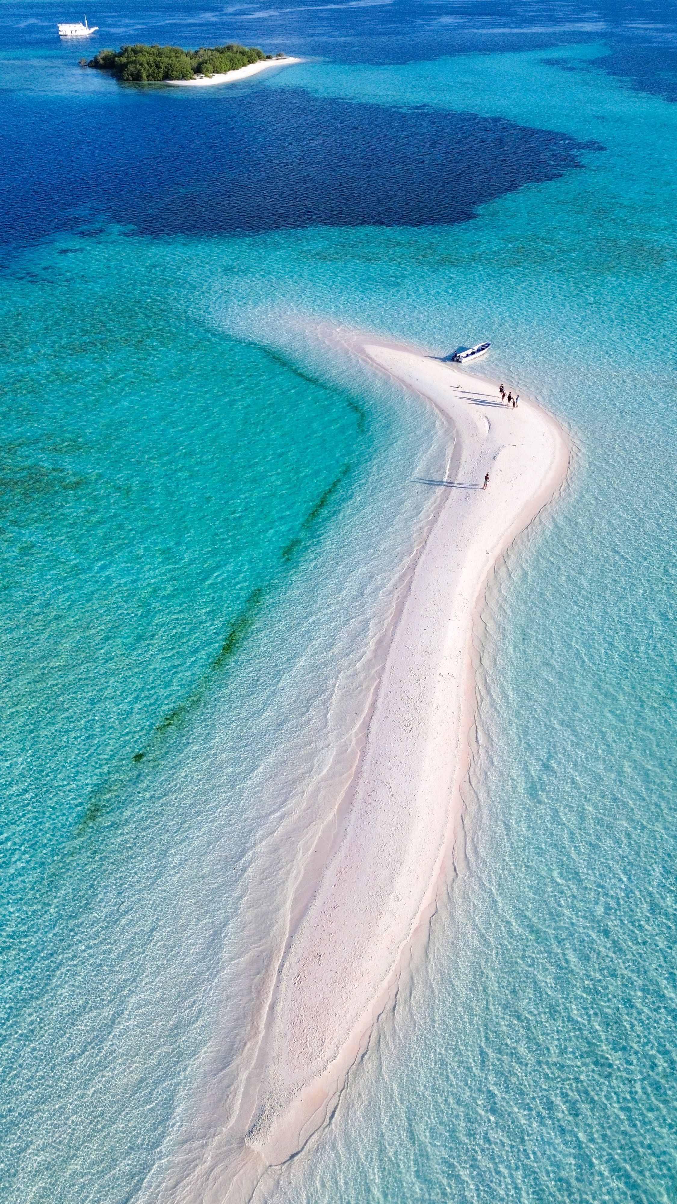 Phinisi Jessie aerial